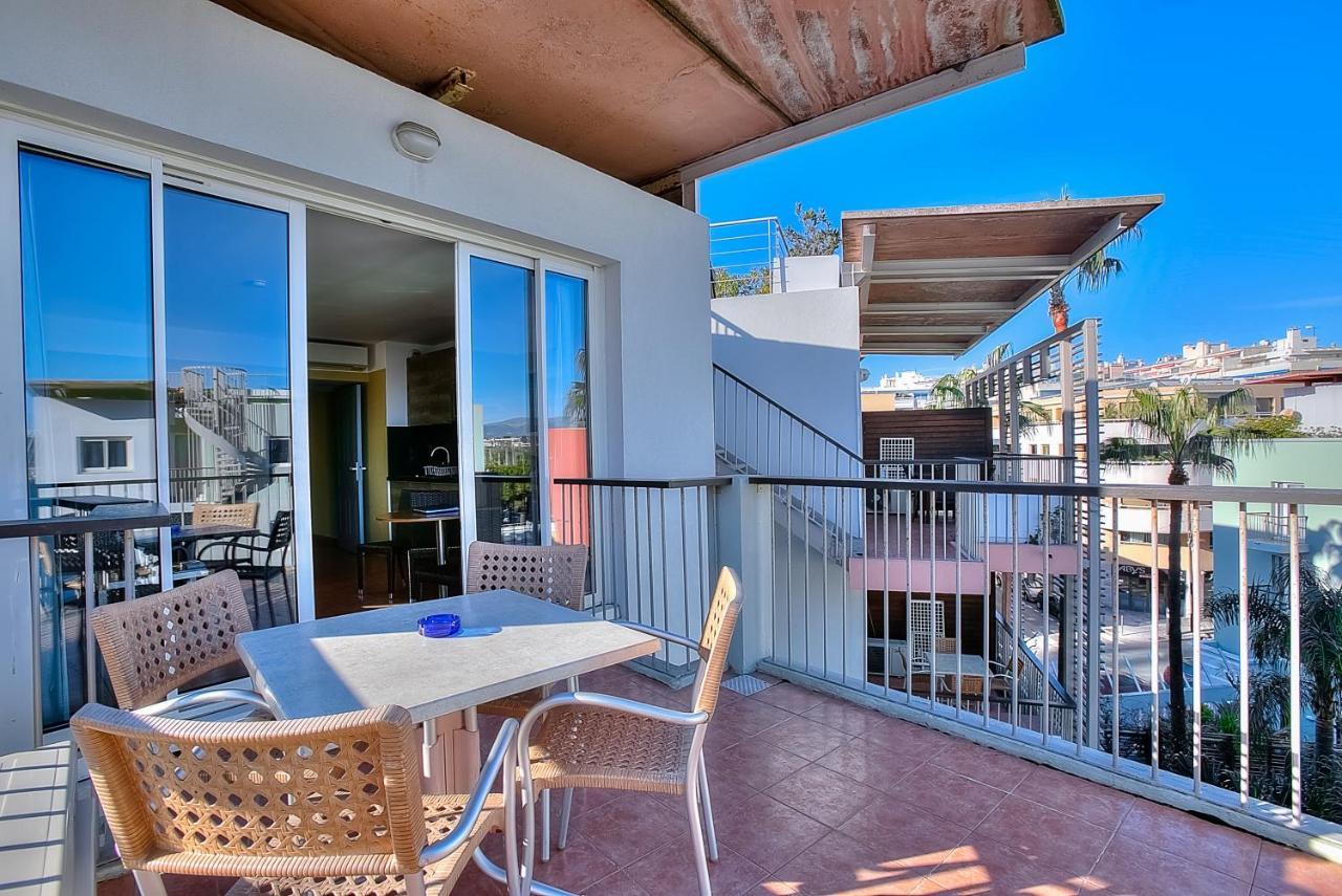 Appartement Port Prestige - Terrasse - Piscine - Parking Antibes Exterior foto